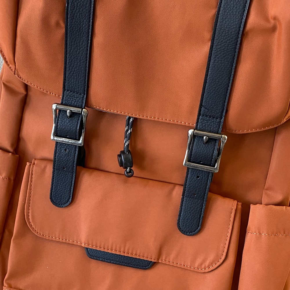 TRAVEL Backpack 🎒 - Picture 4 of 12